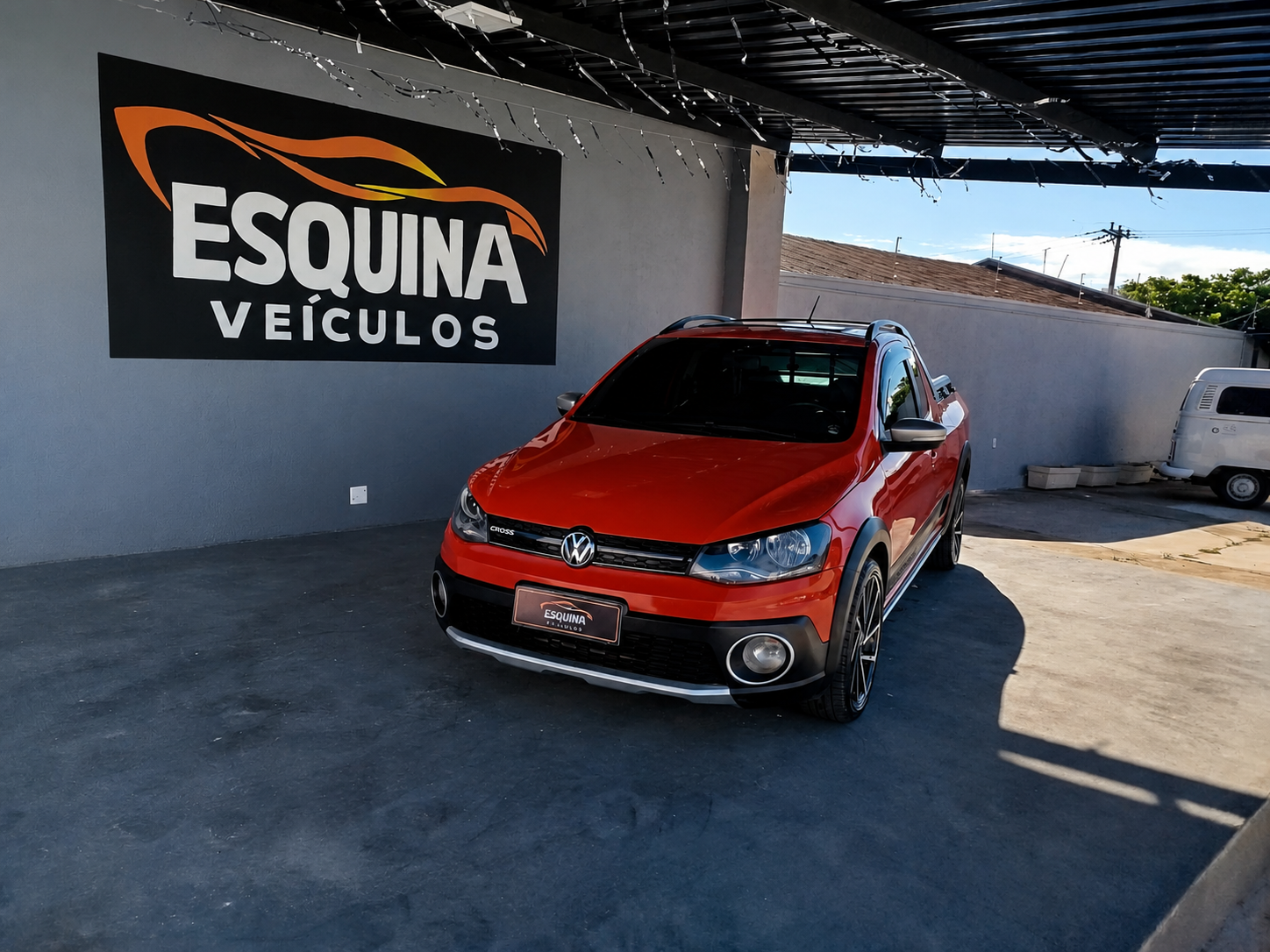 Volkswagen Saveiro Cross Cabine Estendida 2015 disponível na Compra Direta